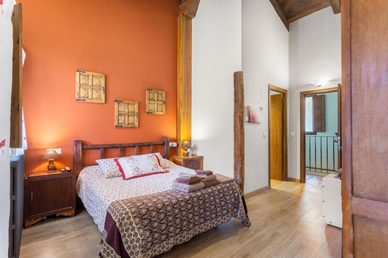 منزل الضيف Panzares  في Casa Senderuela المظهر الخارجي الصورة