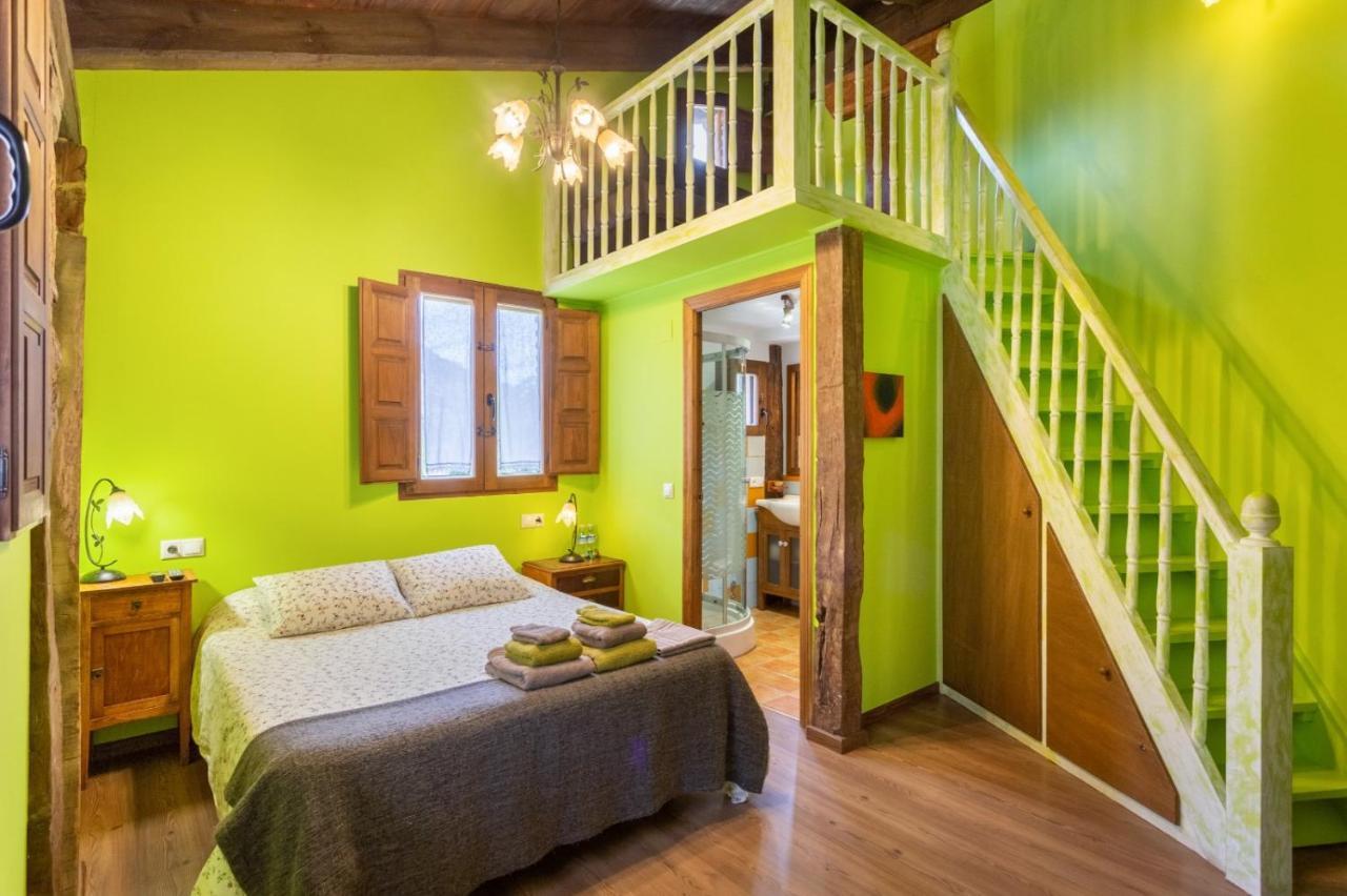 منزل الضيف Panzares  في Casa Senderuela المظهر الخارجي الصورة
