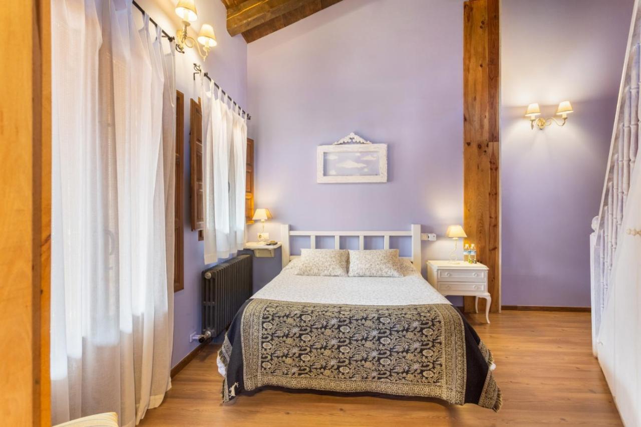 منزل الضيف Panzares  في Casa Senderuela المظهر الخارجي الصورة