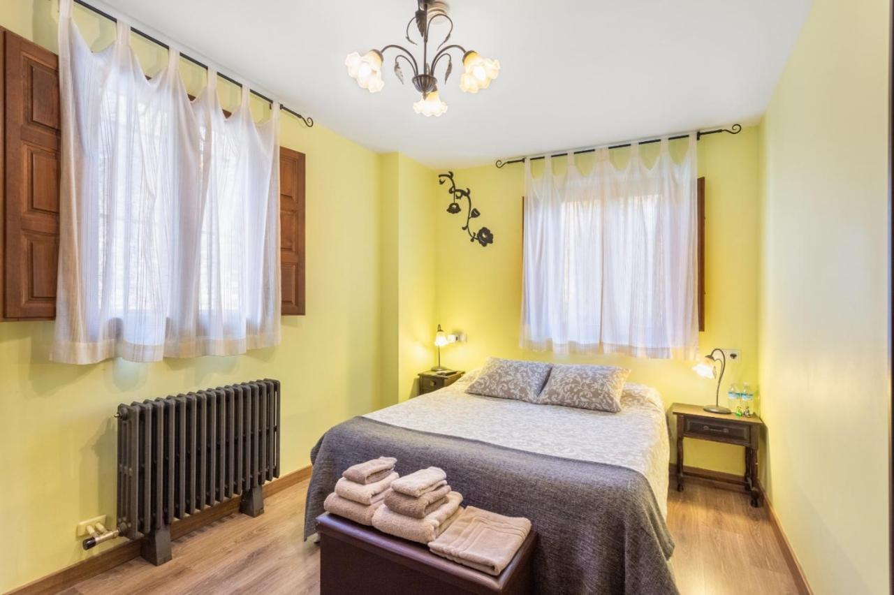 منزل الضيف Panzares  في Casa Senderuela المظهر الخارجي الصورة