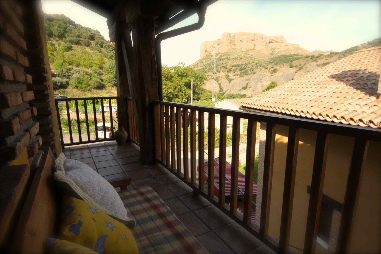 منزل الضيف Panzares  في Casa Senderuela المظهر الخارجي الصورة